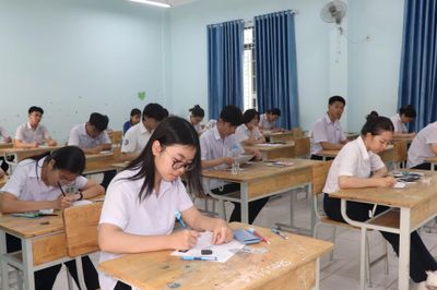 Khánh Hòa có 71 bài thi đạt điểm 10 Kỳ thi tốt nghiệp THPT 2026