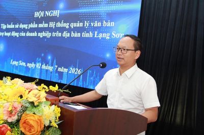 Hơn 100 người được tập huấn sử dụng phần mềm quản lý văn bản và quy định về kinh doanh xăng dầu