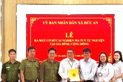 Hoàn lương từ sự đồng hành của địa phương