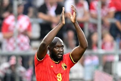 Napoli định giá Romelu Lukaku 10 triệu euro để né chia tiền cho Chelsea