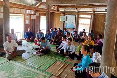 Ươm những 'hạt giống đỏ' ở Mường Vang