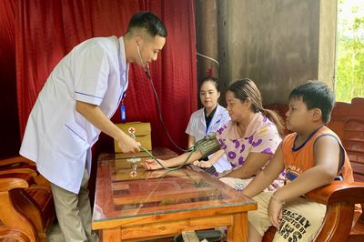 Y tế tận nhà, chăm sóc tận tâm