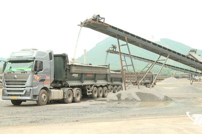 Nâng công suất khai thác đá phục vụ các dự án giao thông trọng điểm