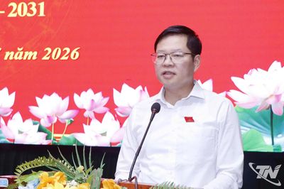 Đại biểu HĐND tỉnh tiếp thu và trả lời nhiều kiến nghị của cử tri