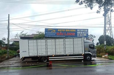 Lâm Đồng: Xe tải lấn làn trên đường Hồ Chí Minh, một người tử vong, hai người bị thương