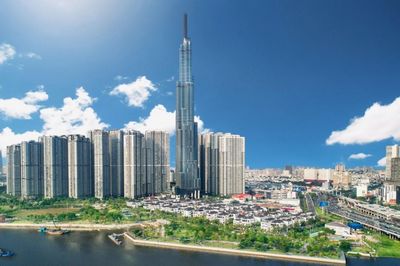 Khối ngoại trở lại bán ròng, song giải ngân mạnh vào cổ phiếu Vingroup ở vùng giá cao