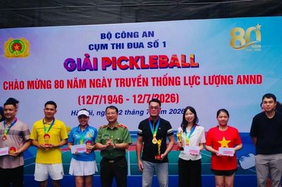 Sôi nổi giải đấu Pickleball tại Cụm thi đua số 1 Bộ Công an