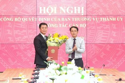 Ban thường vụ Thành ủy Hà Nội công bố quyết định về công tác cán bộ