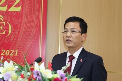Ông Nguyễn Trọng Hiếu giữ chức Phó Chủ tịch UBND tỉnh Hà Tĩnh