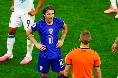 Nụ cười chua chát của Modric