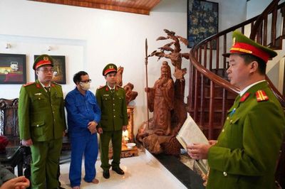 Tuyên phạt 13 năm tù đối với cựu Giám đốc Đại học Huế