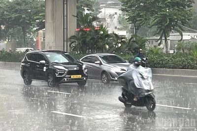 Thời tiết ngày 3/7: Mưa dông bao trùm nhiều khu vực trên cả nước, cục bộ có nơi mưa rất to