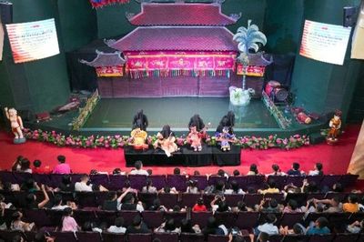 Biểu dương, khen thưởng con cán bộ, công chức, viên chức, người lao động Báo Nhân Dân đạt thành tích xuất sắc năm học 2025-2026