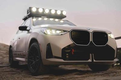 [GALLERY] BMW 'nhá hàng' SUV địa hình hạng sang mới, 'đấu' Mercedes G-Class