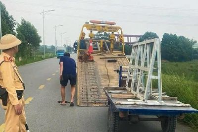 Hà Nội xử lý 25 xe tự chế, ngăn hiểm họa tai nạn từ phương tiện '3 không'