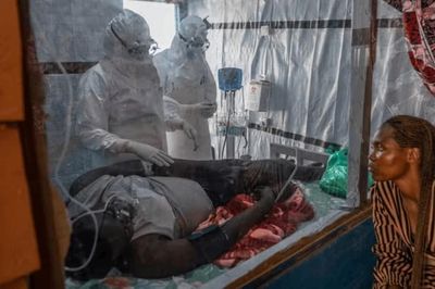 CHDC Congo mở cuộc thử nghiệm sống còn với Ebola, WHO phát cảnh báo nóng về dịch bệnh