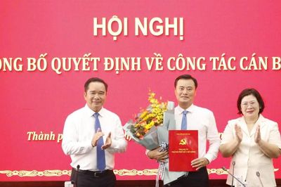 Thủ tướng phê chuẩn miễn nhiệm chức vụ 1 Phó Chủ tịch UBND TP Hồ Chí Minh