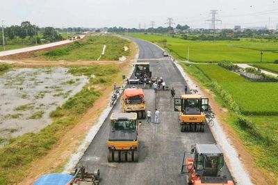 Công trình nghìn tỷ 'chờ' vật liệu: Bài 2- Các dự án giao thông trọng điểm 'căng mình' vượt khó khăn 'kép'