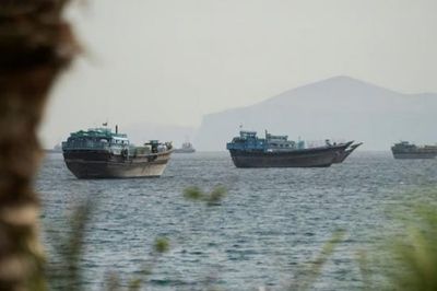 Giá dầu hạ nhiệt, thị trường vẫn khó cân bằng