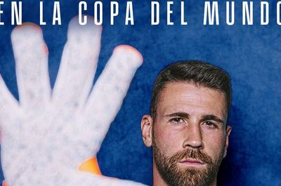 Tây Ban Nha thắng to, Unai Simon lập kỷ lục World Cup