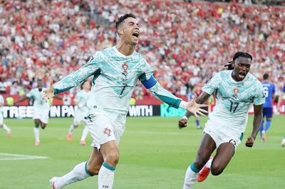 Video bóng đá Bồ Đào Nha vs Croatia: Ronaldo lập đại công