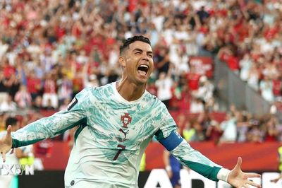 Ronaldo ghi bàn, Bồ Đào Nha 'đại chiến' Tây Ban Nha ở vòng 1/8 World Cup