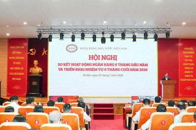 Dư nợ vượt 20 triệu tỷ đồng, Ngân hàng Nhà nước kiên định hỗ trợ tăng trưởng