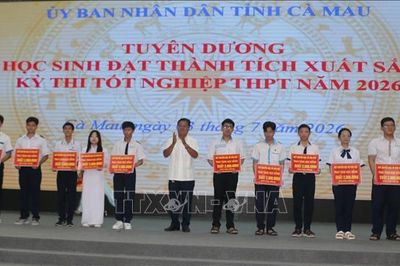 Nuôi dưỡng khát vọng, tinh thần cống hiến trong lứa tuổi học sinh
