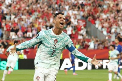 Ronaldo lần đầu lên tiếng về tin giải nghệ: 'Tôi sẽ quyết định sau World Cup'
