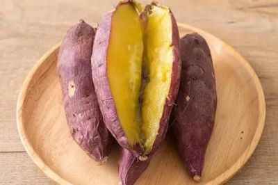 Ăn khoai lang mỗi sáng suốt 3 tháng, người phụ nữ 30 tuổi nhận tin bất ngờ