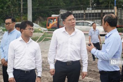 Thiếu nguyên vật liệu, cao tốc Tp.HCM - Thủ Dầu Một - Chơn Thành bị chậm