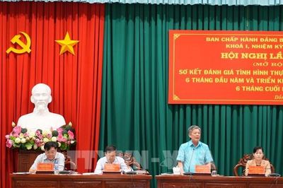 Bí thư Tỉnh ủy Đồng Tháp: Từ bỏ tư duy 'giữ nhịp' sang 'tăng tốc và bứt phá'