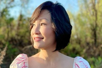 Mừng cho hạnh phúc của nghệ sĩ Hồng Đào ở tuổi 63