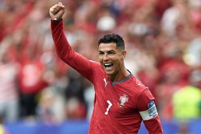 Ronaldo chia tay tuyển Bồ Đào Nha sau World Cup 2026