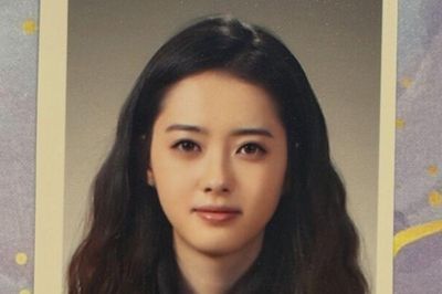 Ảnh thẻ hoàn hảo không tì vết của 'ngọc nữ màn ảnh Hàn Quốc' Go Ara