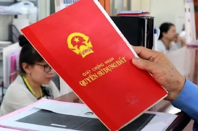 Sang tên sổ đỏ: Quy trình, thủ tục mới nhất cần biết