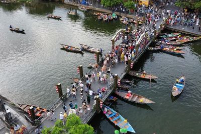 Khơi thông động lực tăng trưởng