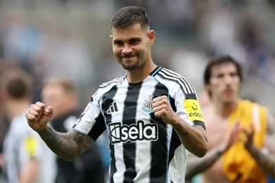 Arsenal và thương vụ Bruno Guimaraes: Khi pháo đài Newcastle sụp đổ từ bên trong