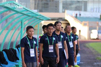 Huấn luyện viên Võ Đình Tân trở lại dẫn dắt đội bóng Khatoco Khánh Hòa