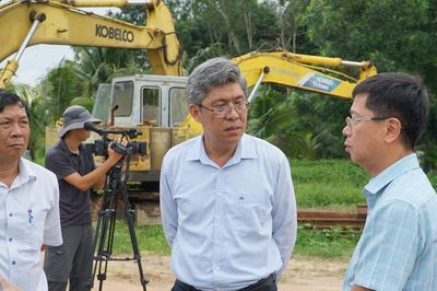 Phó Chủ tịch UBND tỉnh Lâm Đồng Nguyễn Minh yêu cầu đẩy nhanh tiến độ dự án giao thông ven biển