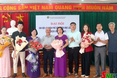 Những người đi tìm giá trị của cái đẹp
