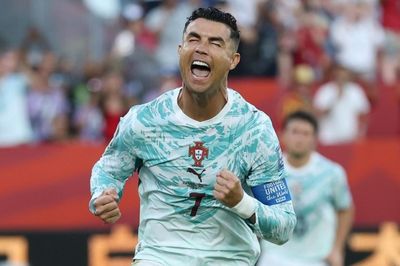 Ronaldo để ngỏ khả năng chia tay tuyển Bồ Đào Nha sau World Cup