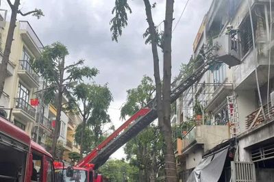 Hà Nội: Khắc phục hậu quả vụ cháy nhà liền kề khiến 2 người tử vong