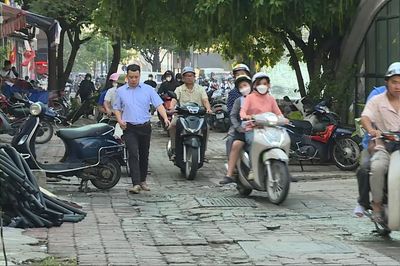 Hình ảnh không đẹp trong giờ cao điểm