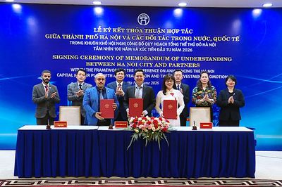 Hợp tác đầu tư mở không gian phát triển mới cho Hà Nội