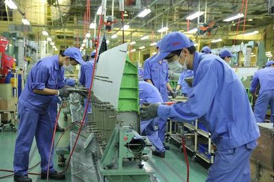 Dòng vốn ngoại đổ mạnh vào Việt Nam: Singapore và Hàn Quốc dẫn đầu, FDI vượt 34,6 tỷ USD