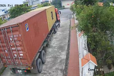 Xưởng giày trái phép 'mọc' giữa khu dân cư: Doanh nghiệp phớt lờ cam kết