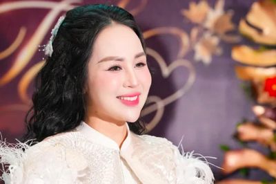 Ca sĩ Khánh Ly tiết lộ lý do đưa tình ca Nga bất hủ vào liveshow đầu tiên