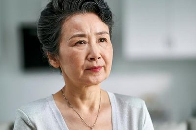 Đến tuổi 60 mới hiểu: Có 3 việc cha mẹ càng làm nhiều, tuổi già càng dễ cô quạnh
