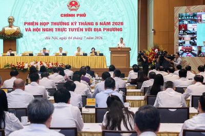 Tháo gỡ điểm nghẽn, đẩy nhanh giải ngân, tạo động lực tăng trưởng 6 tháng cuối năm